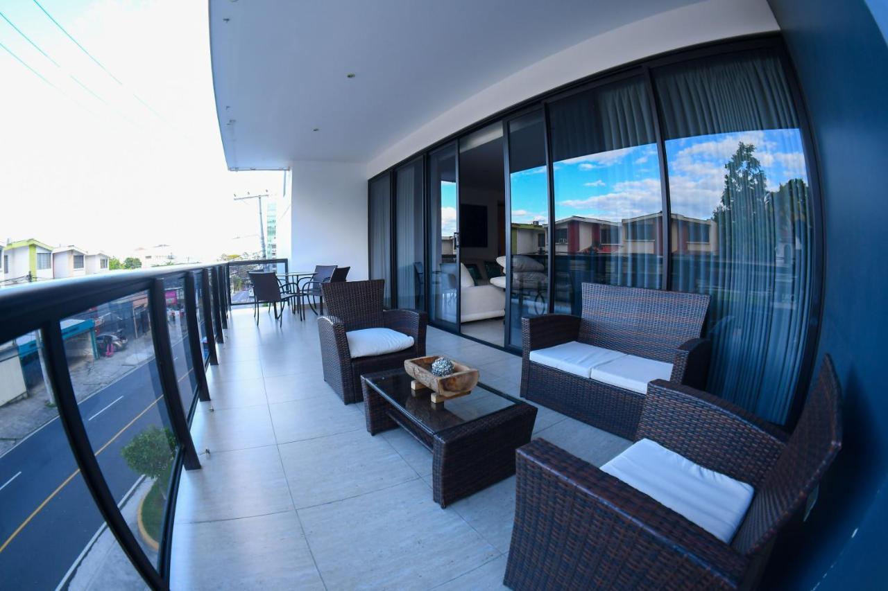 The Luxury Apartment Сан-Сальвадор Экстерьер фото